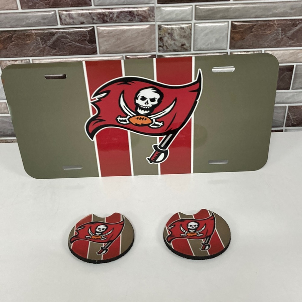 Tampa Bay Buccaneers License Plate With Cup Holder Inserts